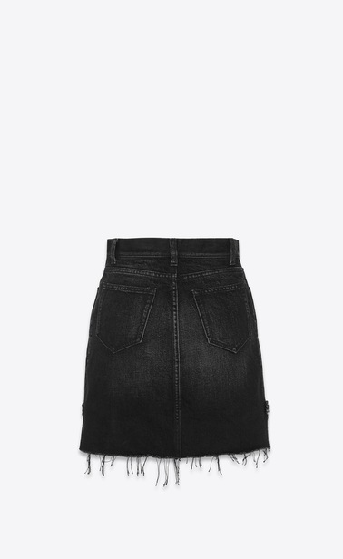 Skirt in faded black denim